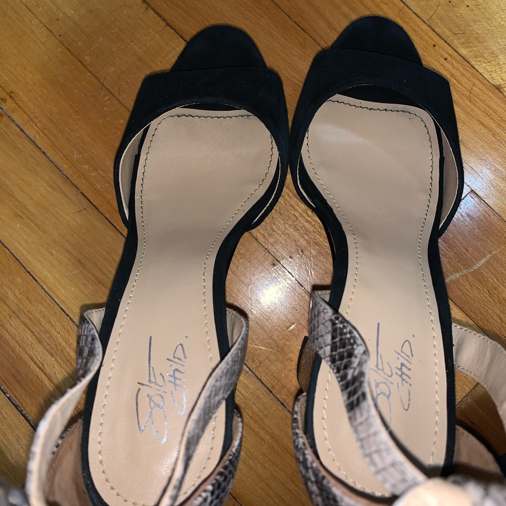LF Platform Sandals - Picture 4 of 7